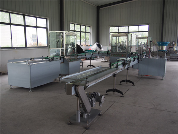 پر کردن و بسته بندی شامپو اتوماتیک